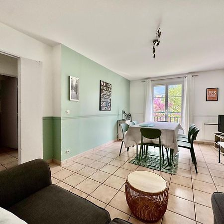 Disney, Very Nice 2 Bedrooms Family Apartment, Wifi, Netflix 8 Pers Chessy  Eksteriør bilde