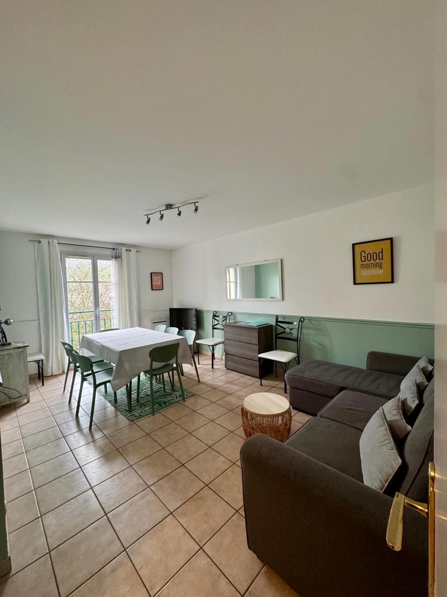 Disney, Very Nice 2 Bedrooms Family Apartment, Wifi, Netflix 8 Pers Chessy  Eksteriør bilde