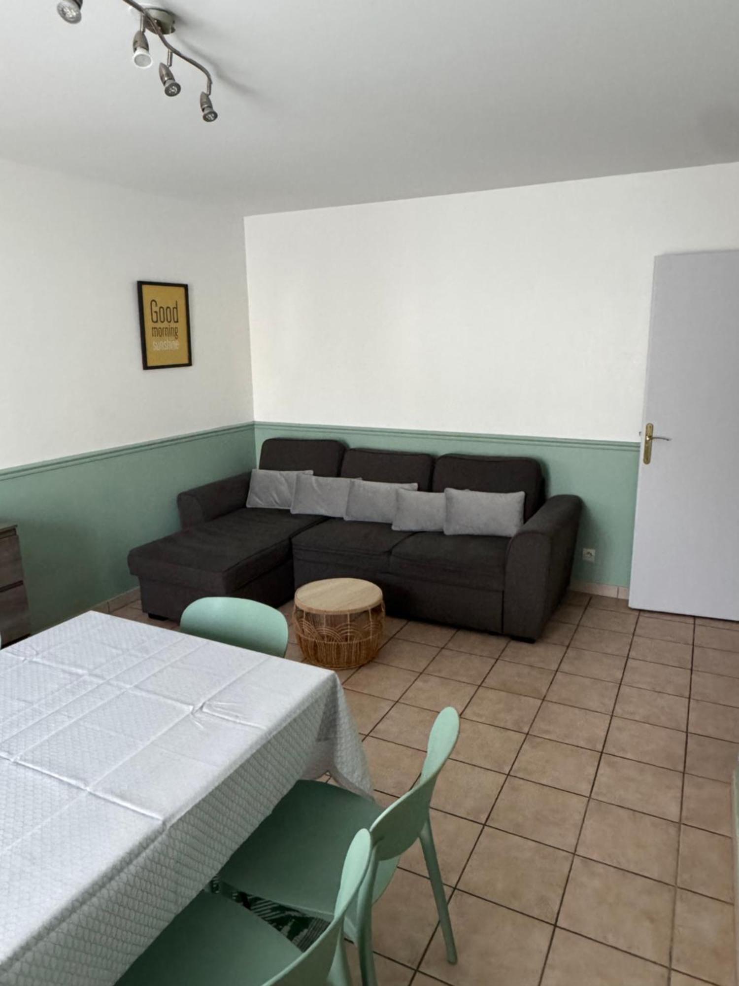 Disney, Very Nice 2 Bedrooms Family Apartment, Wifi, Netflix 8 Pers Chessy  Eksteriør bilde